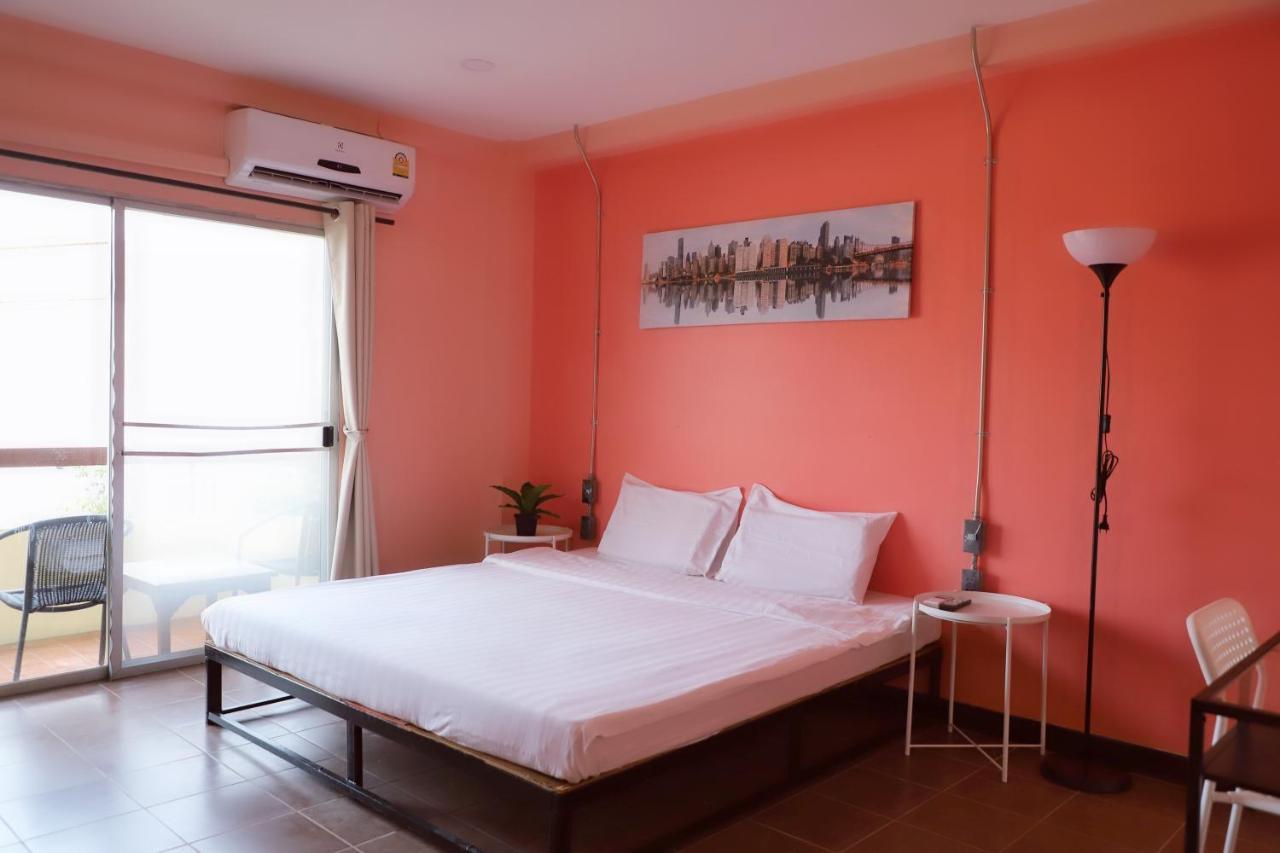 Elegant Lanna Guesthouse Chiang Mai Bagian luar foto