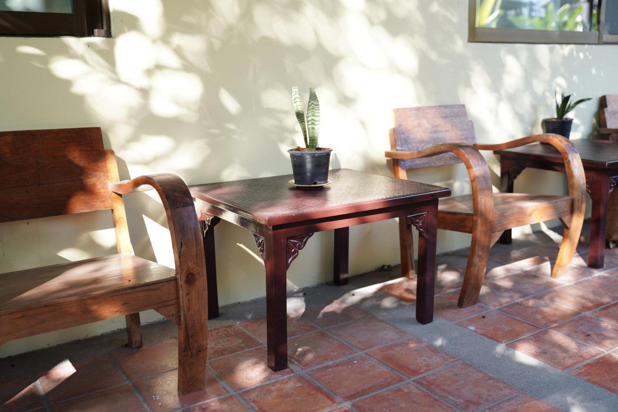 Elegant Lanna Guesthouse Chiang Mai Bagian luar foto