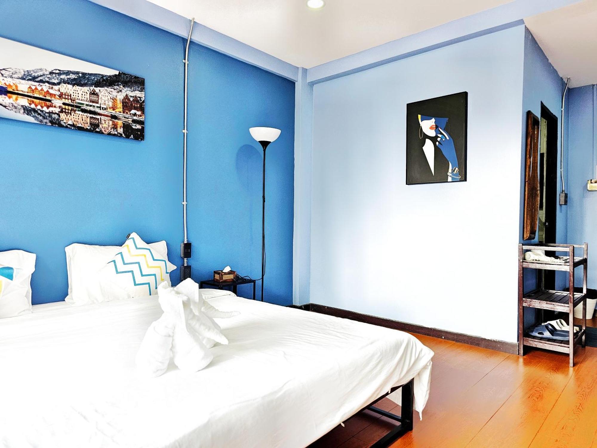 Elegant Lanna Guesthouse Chiang Mai Bagian luar foto