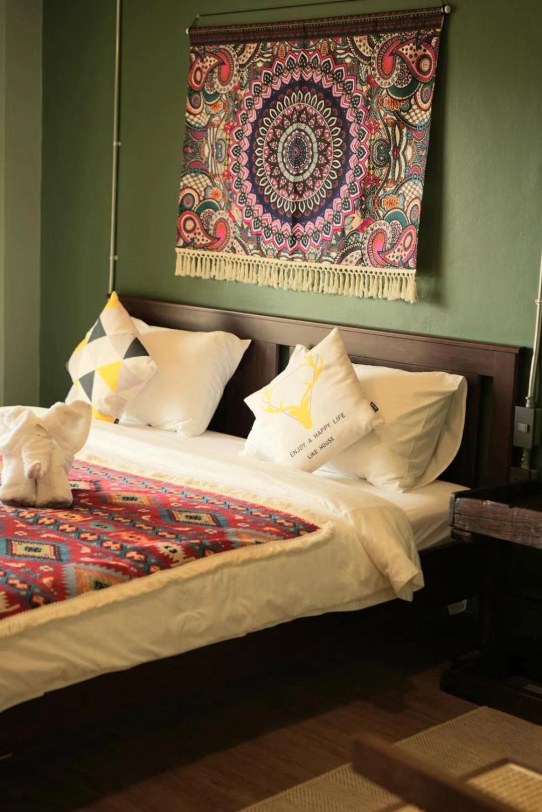Elegant Lanna Guesthouse Chiang Mai Bagian luar foto
