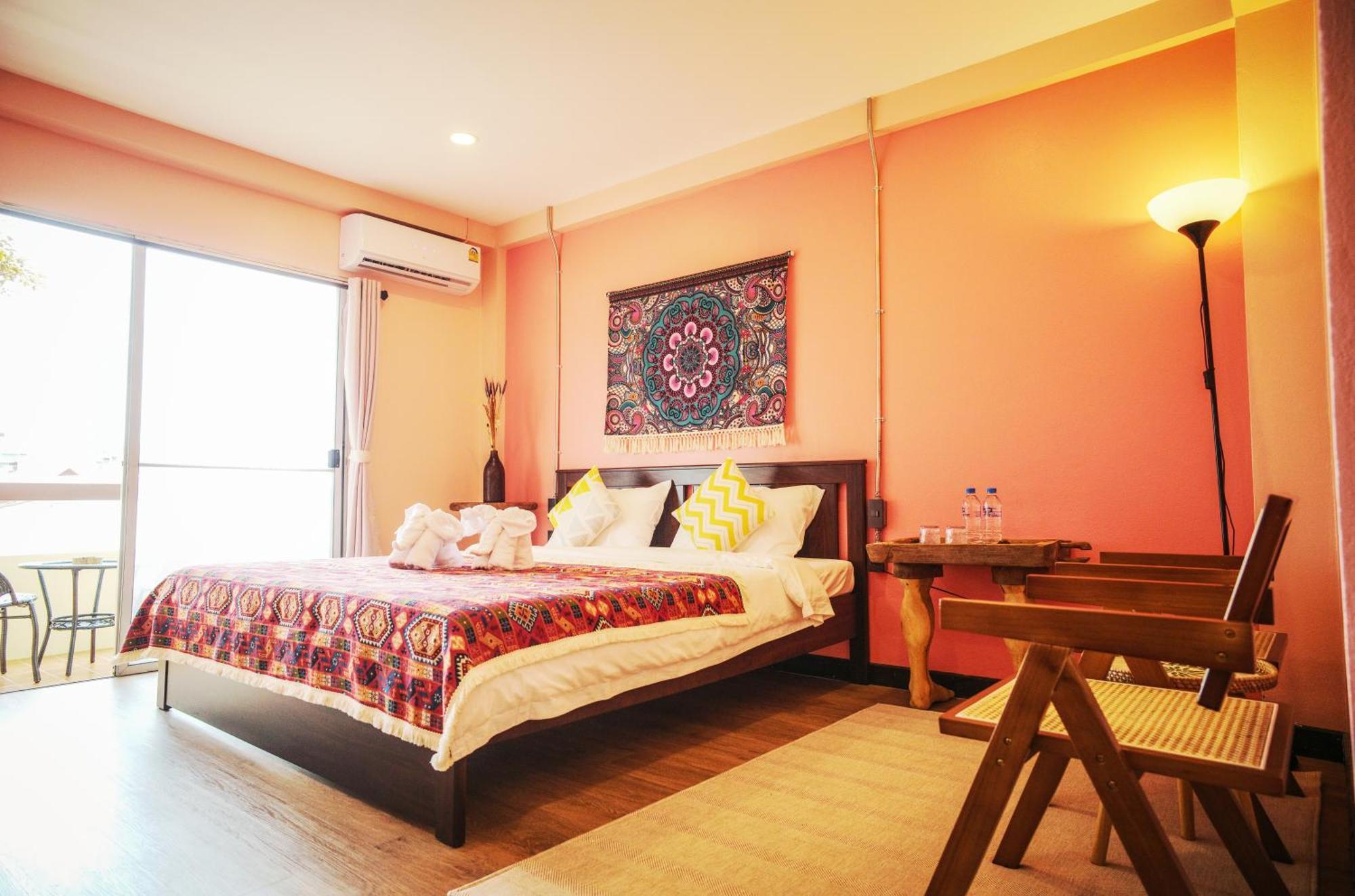 Elegant Lanna Guesthouse Chiang Mai Bagian luar foto
